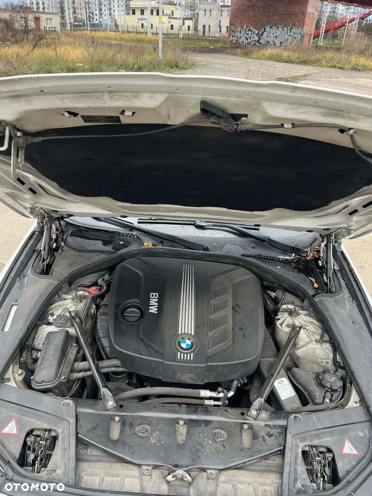 BMW Seria 5 520d - 8