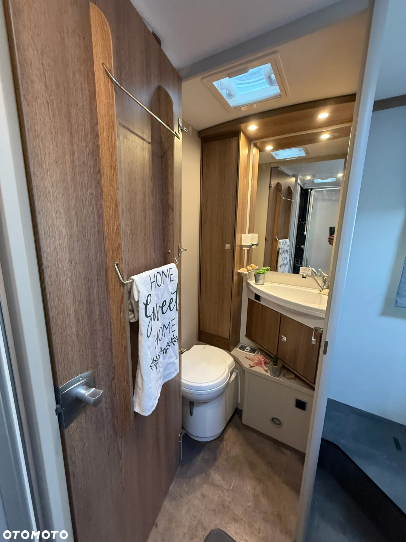 Dethleffs 7052  półintegra  camper kamper 5 osób - 16
