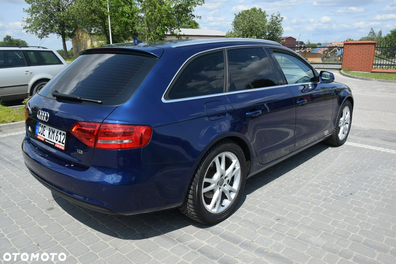 Audi A4 Avant 2.0 TDI DPF Attraction - 10