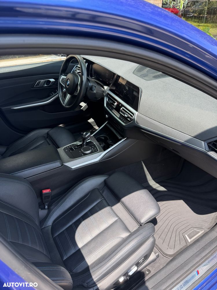 BMW Seria 3 320i AT - 15