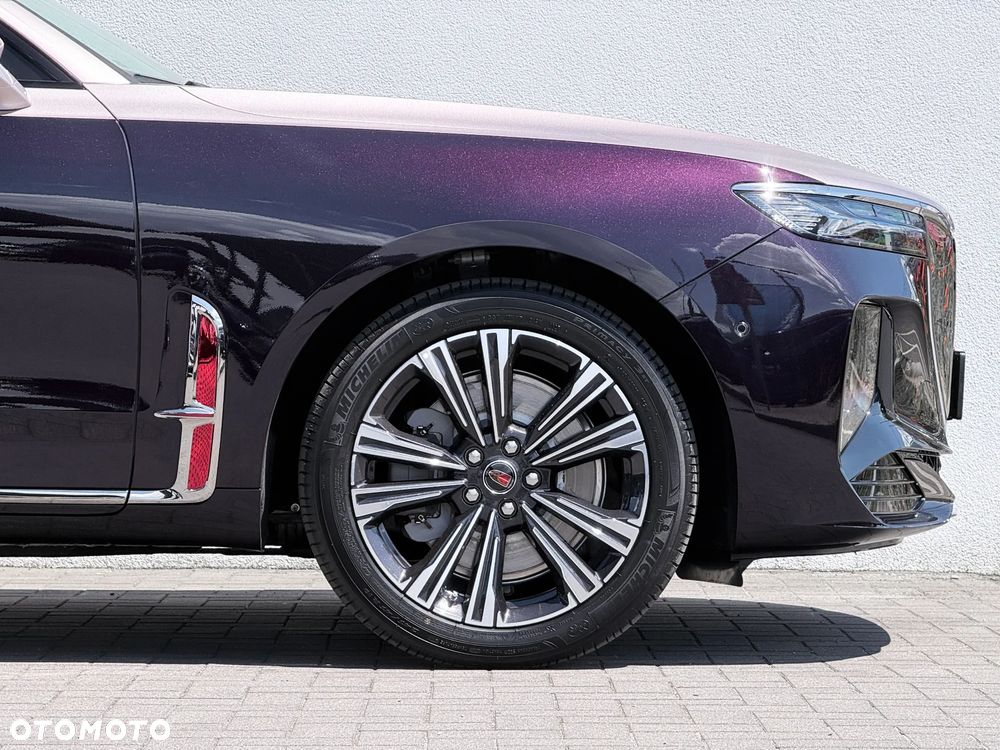 Hongqi H9 2.0T Deluxe - 5