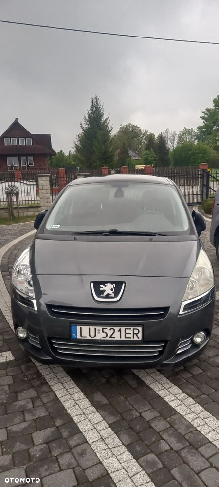 Peugeot 5008 1.6 THP Family 7os - 3