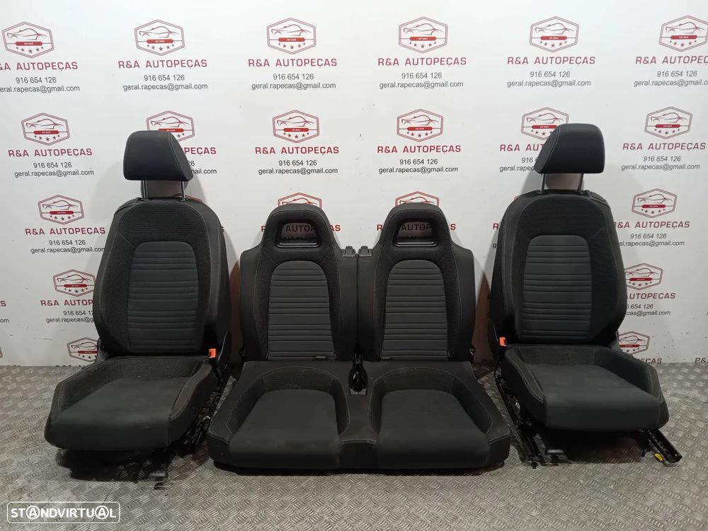 Conjunto Bancos VW Scirocco em Tecido