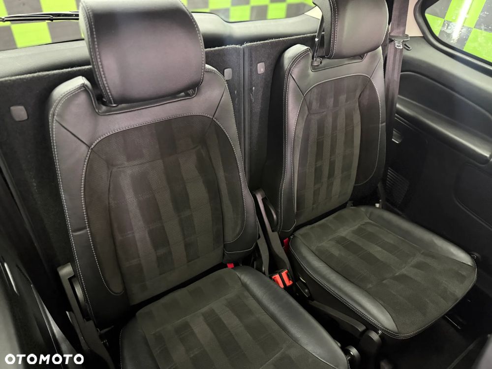 Ford Galaxy 2.0 TDCi Titanium - 32
