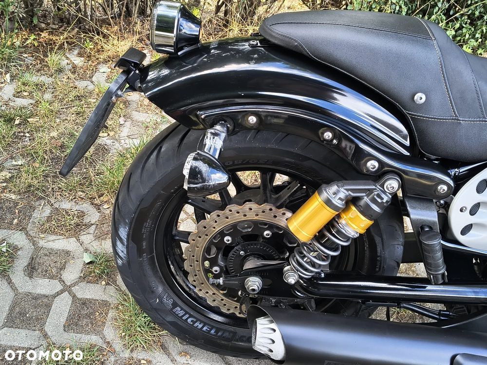 Yamaha XVS - 19