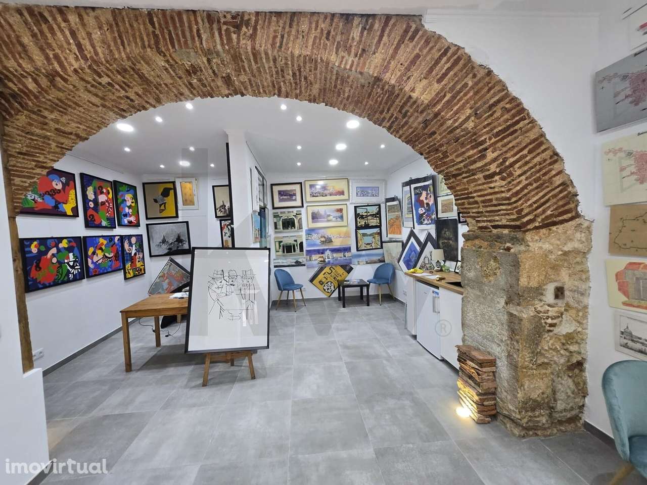 Excelente Loja para Arrendamento no Charmoso Bairro Alto - Grande imagem: 4/12