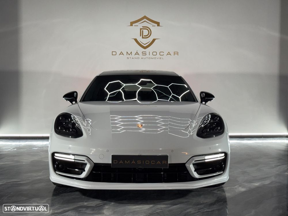 Porsche Panamera 4S E-Hybrid - 3
