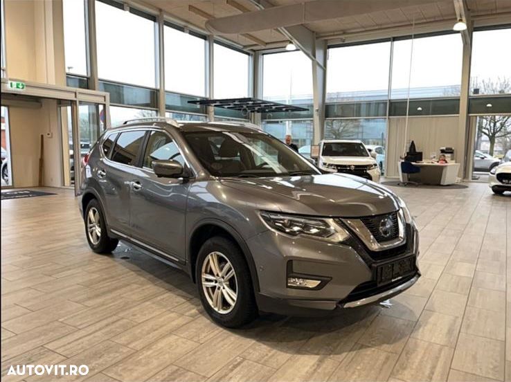 Nissan X-Trail 1.6 dCi Xtronic Tekna - 2
