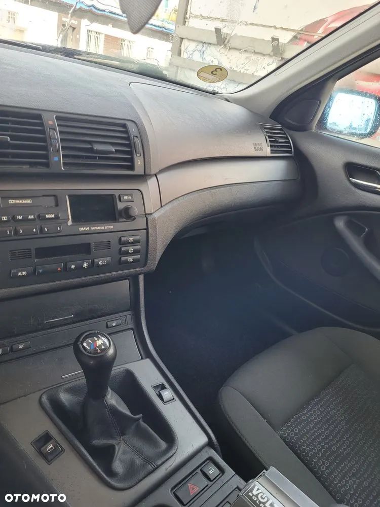 BMW Seria 3 320d DPF Touring Edition Fleet - 10