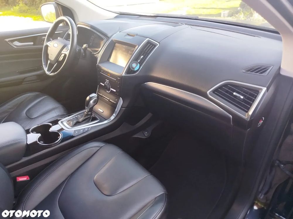Ford Edge 2.0 TDCi Bi-Turbo 4x4 Titanium - 19