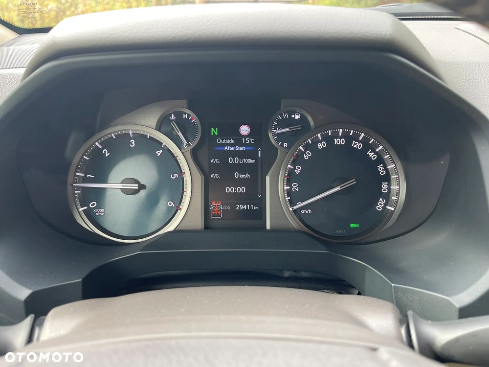 Toyota Land Cruiser - 6