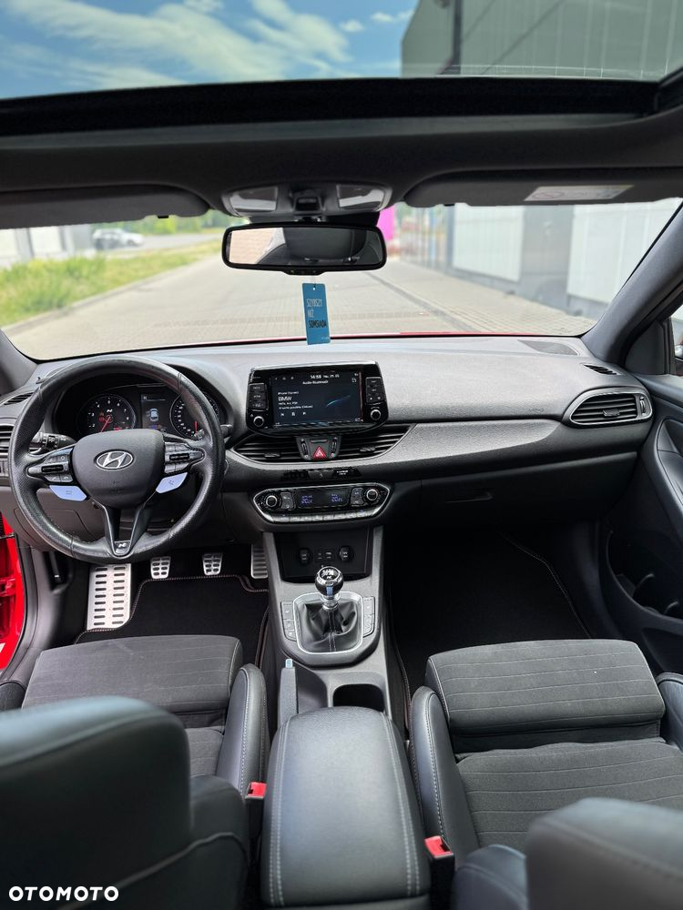Hyundai i30 N 2.0 T-GDI Performance - 16