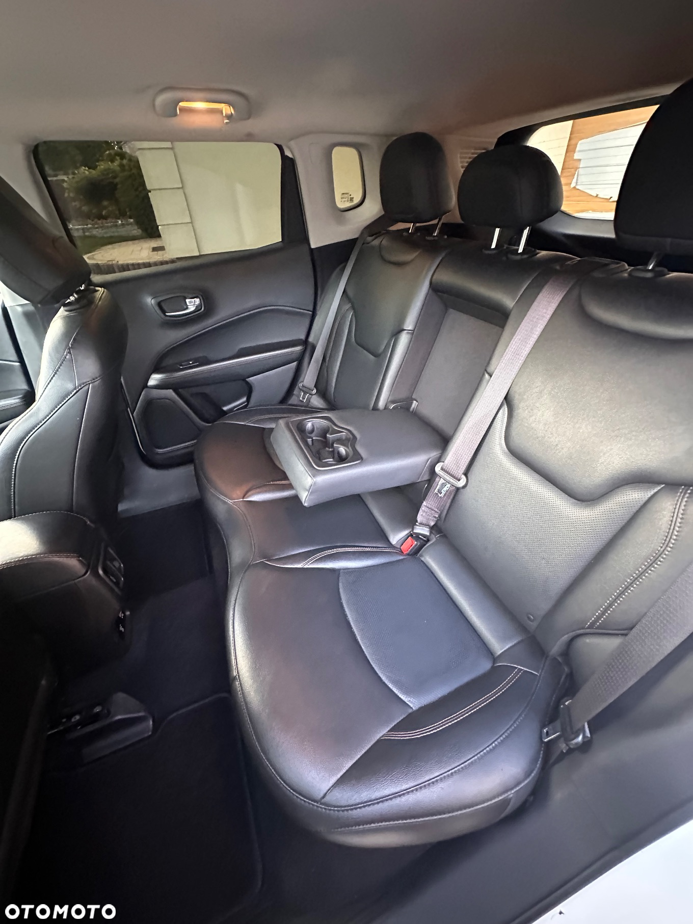 Jeep Compass - 15