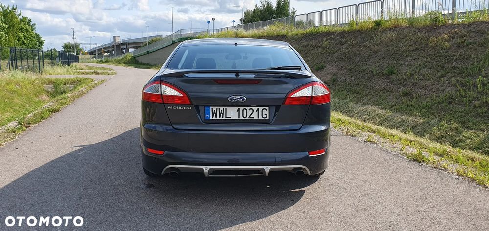 Ford Mondeo 2.5 Titanium S - 6