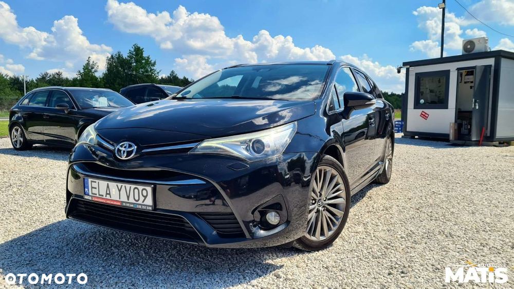 Toyota Avensis - 24
