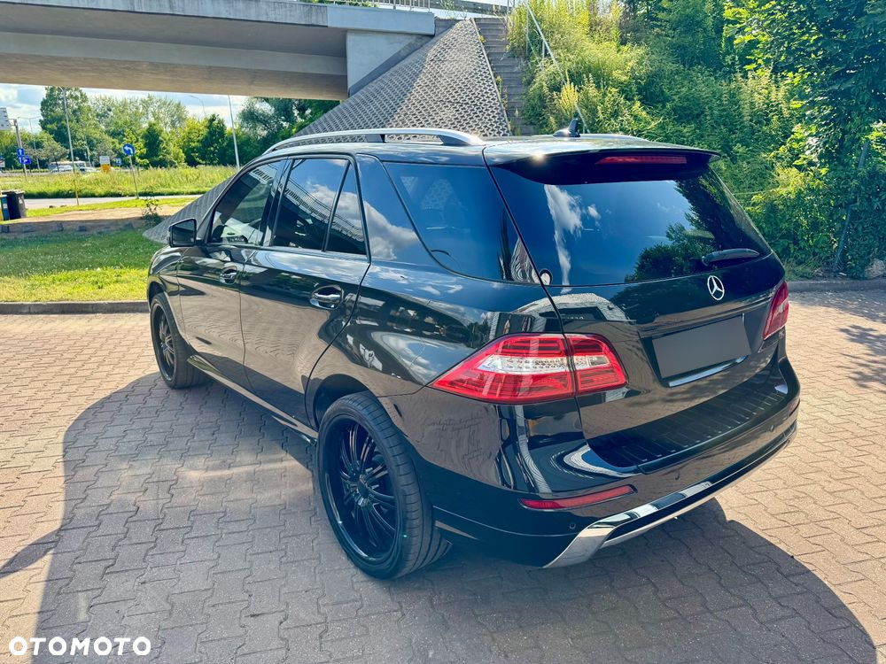 Mercedes-Benz ML 350 BlueTEC 4MATIC 7G-TRONIC - 11