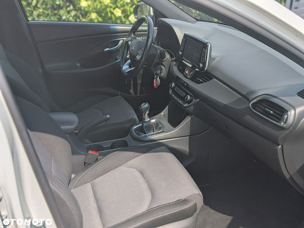 Hyundai i30 - 11