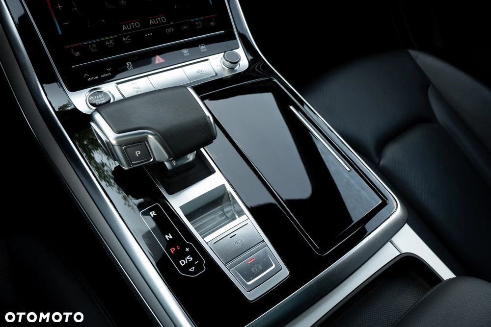 Audi Q8 45 TDI mHEV Quattro Tiptronic - 29