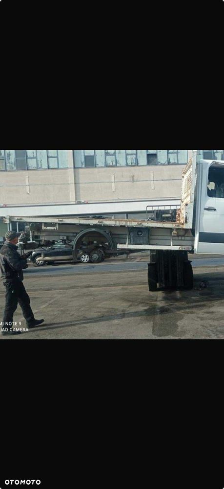 Mercedes Benz Sprinter - 5