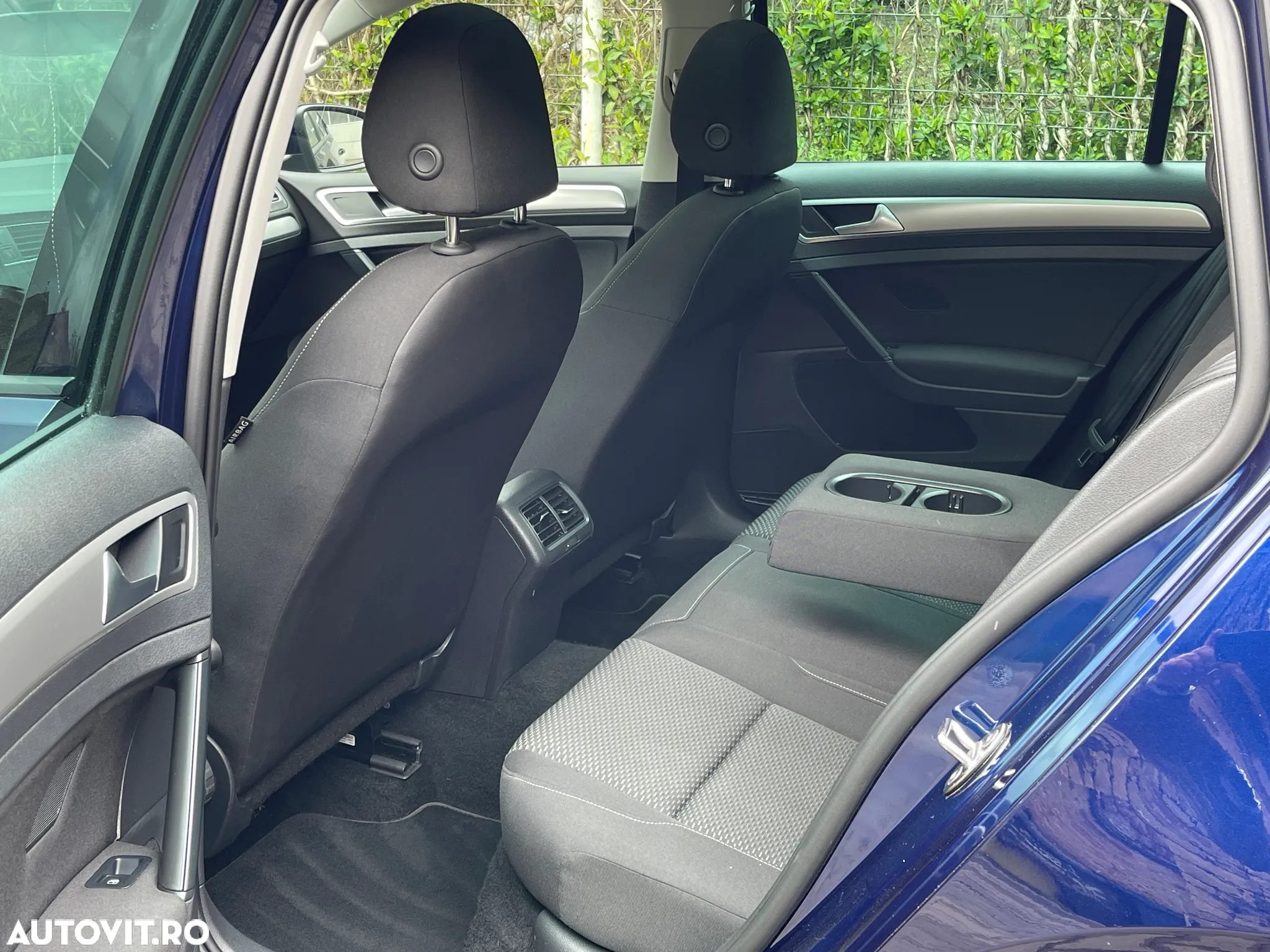 Volkswagen Golf 1.6 TDI Comfortline - 23