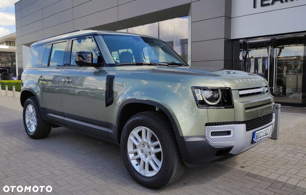 Land Rover Defender - 11