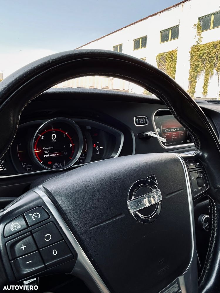 Volvo V40 D4 RDesign - 11