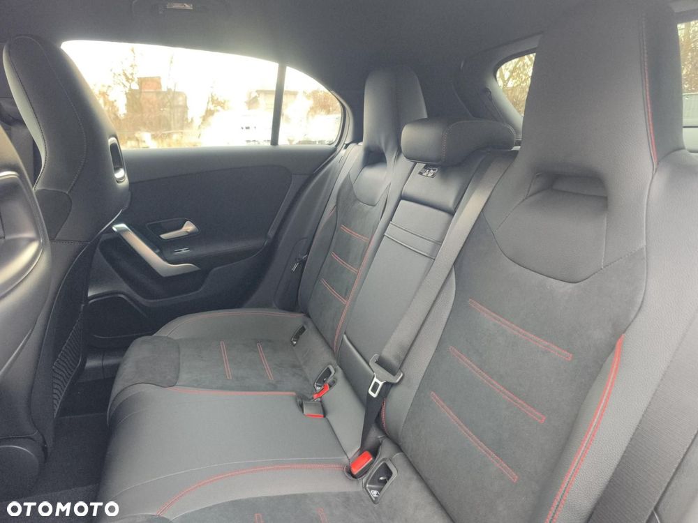 Mercedes-Benz Klasa A - 21