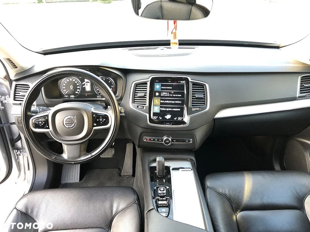 Volvo XC 90 B5 D AWD Momentum 7os - 14