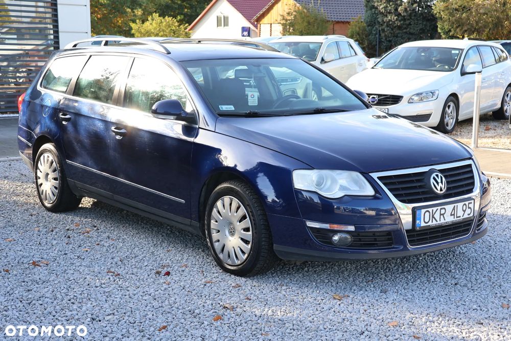 Volkswagen Passat 1.9 TDI Comfortline - 2