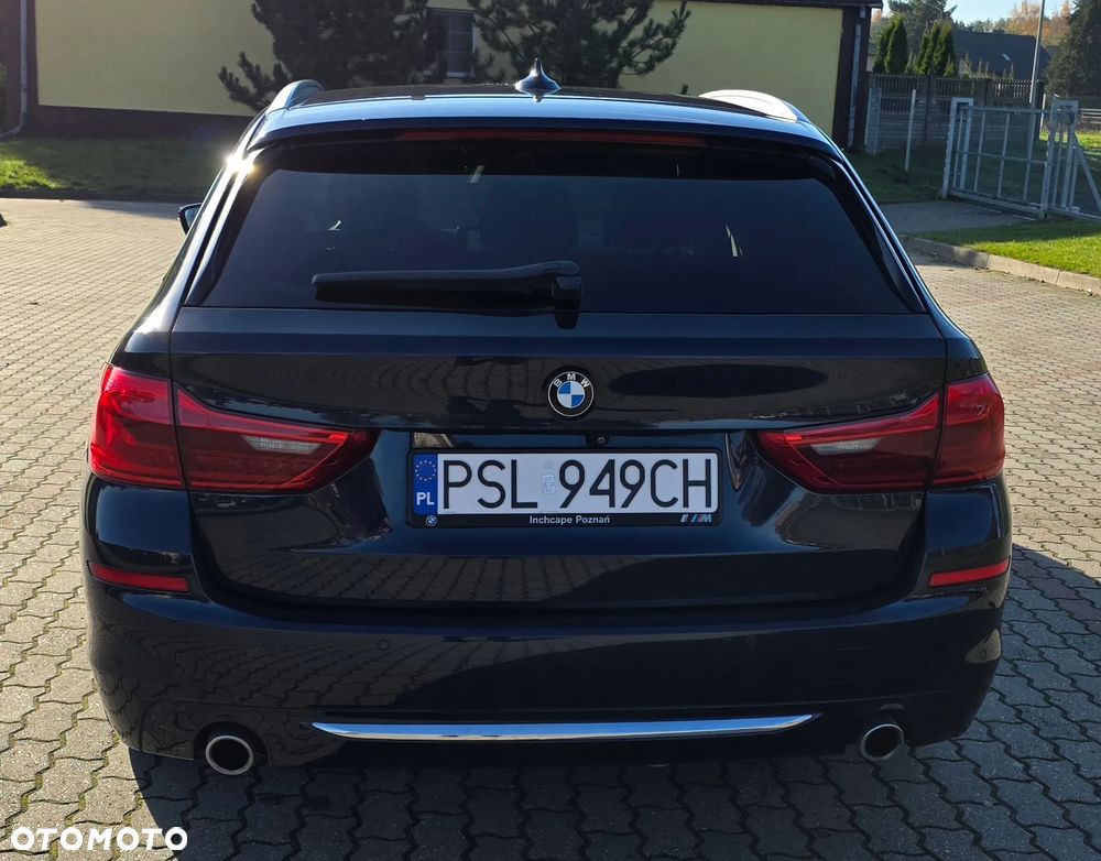 BMW Seria 5 520d Luxury Line sport - 8