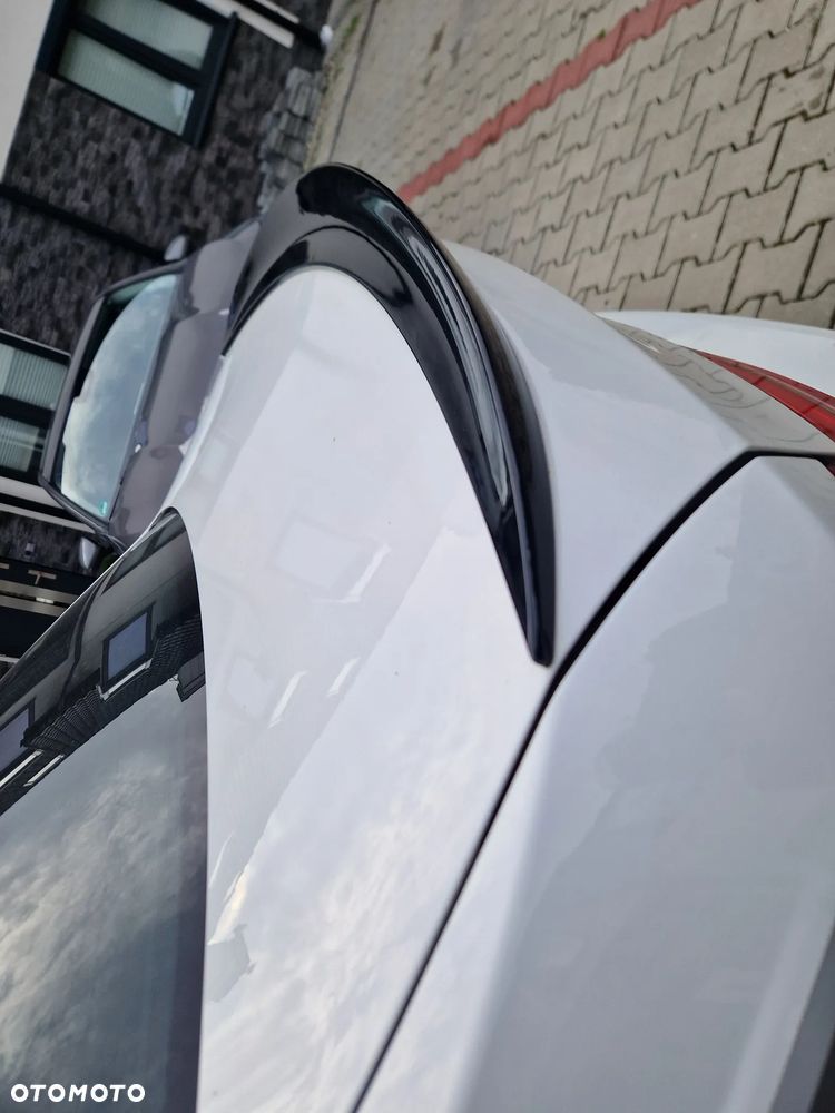 BMW Seria 3 - 24