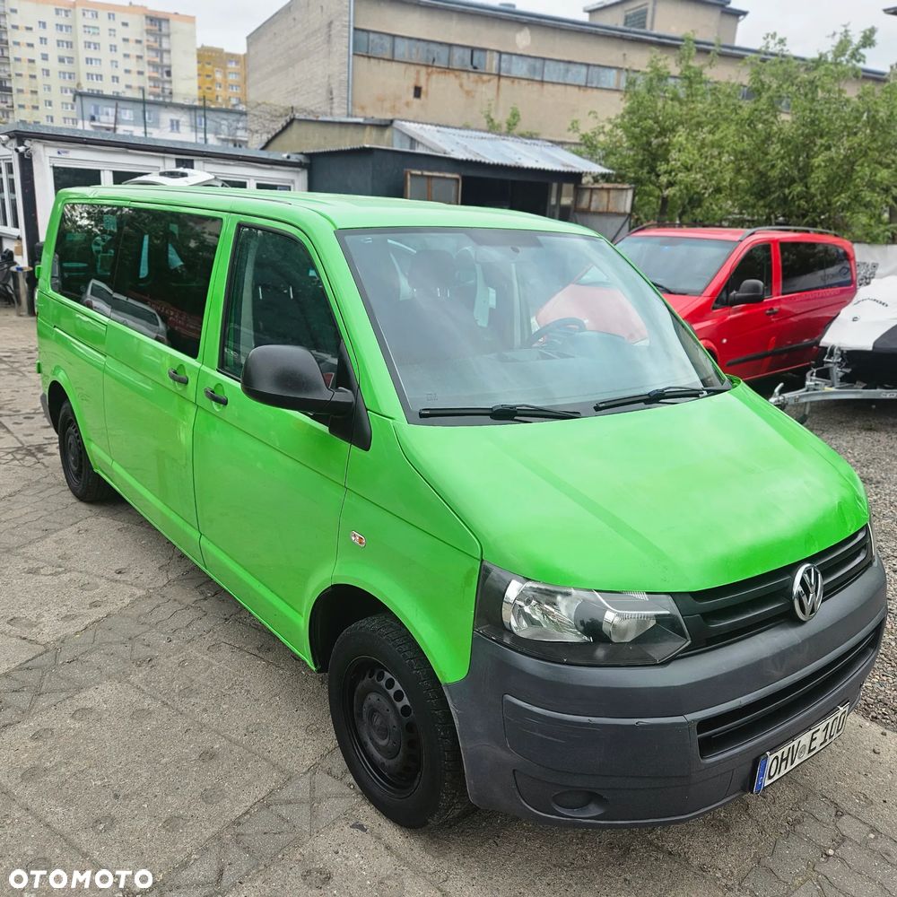 Volkswagen Transporter - 2
