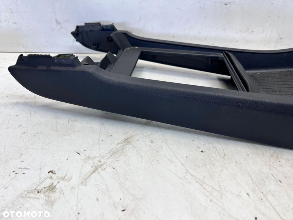 TUNEL ŚRODKOWY AUDI Q7 4M 4M2863244B ANGIELSKI - 10
