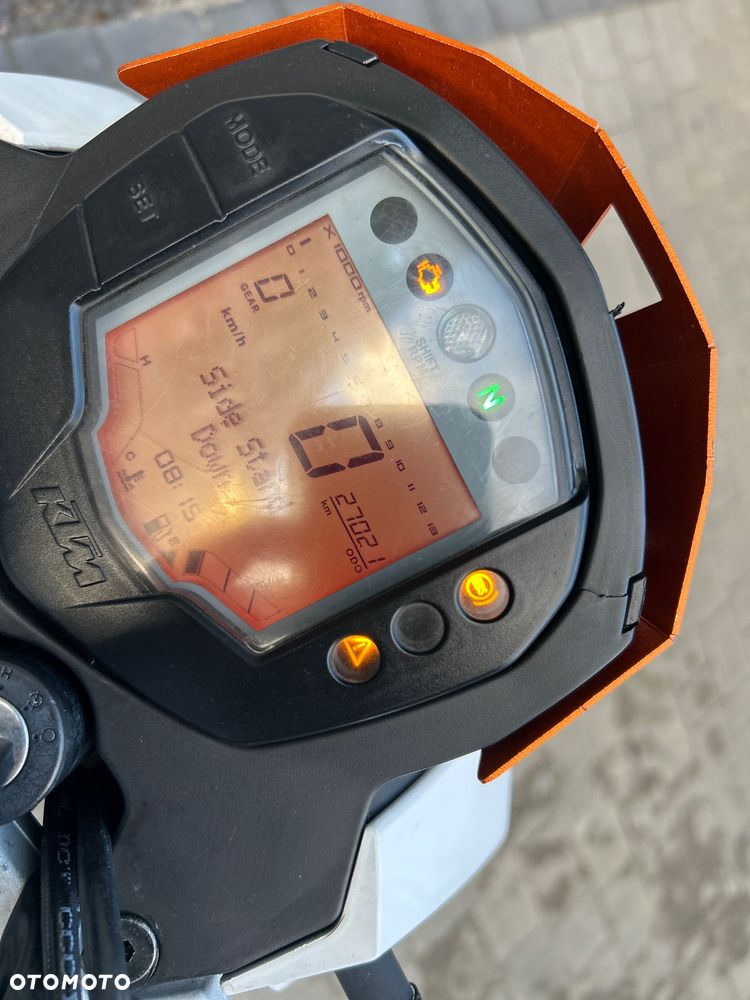 KTM Duke - 11
