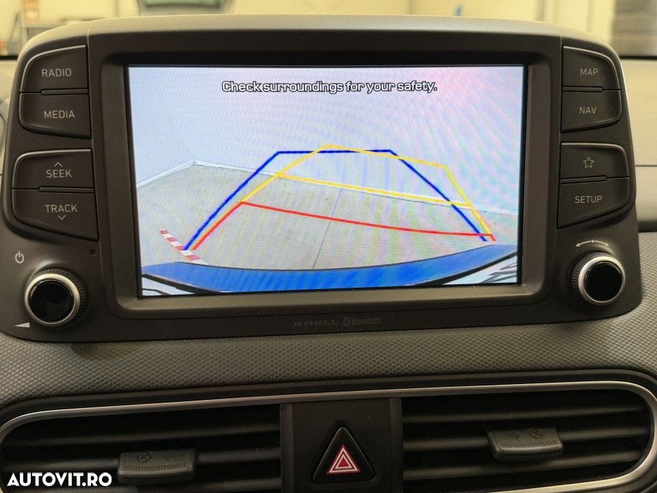 Hyundai KONA - 25
