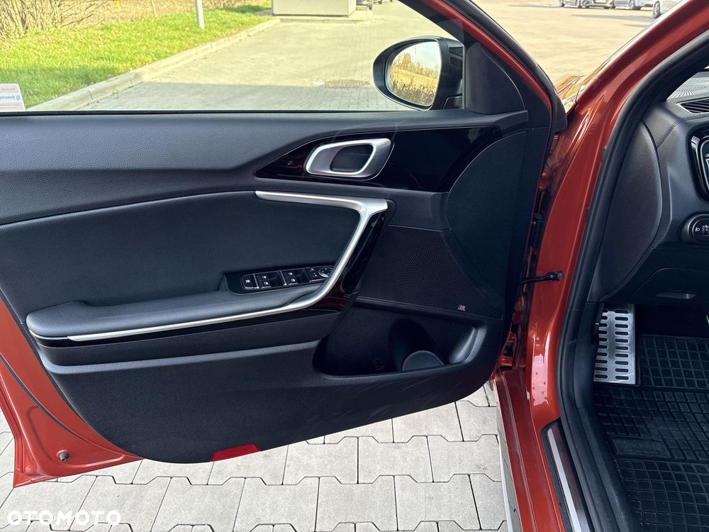 Kia ProCeed 1.5 T-GDI DCT7 OPF GT LINE - 10