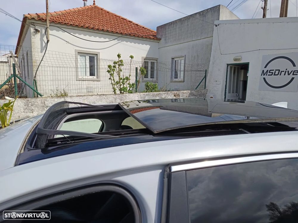 Jaguar F-Pace 2.0 i4D Prestige AWD - 30