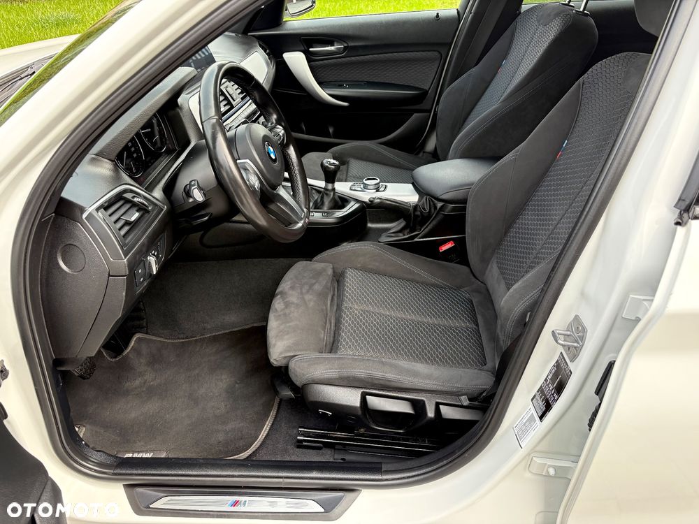 BMW Seria 1 118i Edition M Sport Shadow - 21