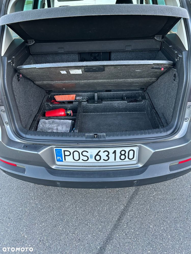 Volkswagen Tiguan 2.0 TDI DPF 4Motion Track & Field - 16
