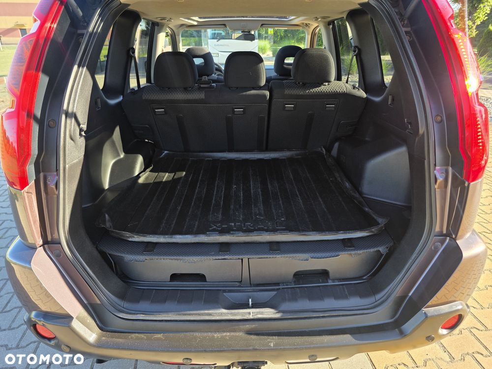 Nissan X-Trail - 11