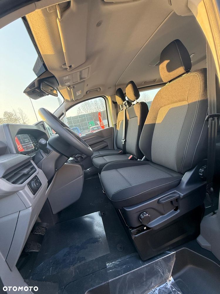 Volkswagen Transporter - 10