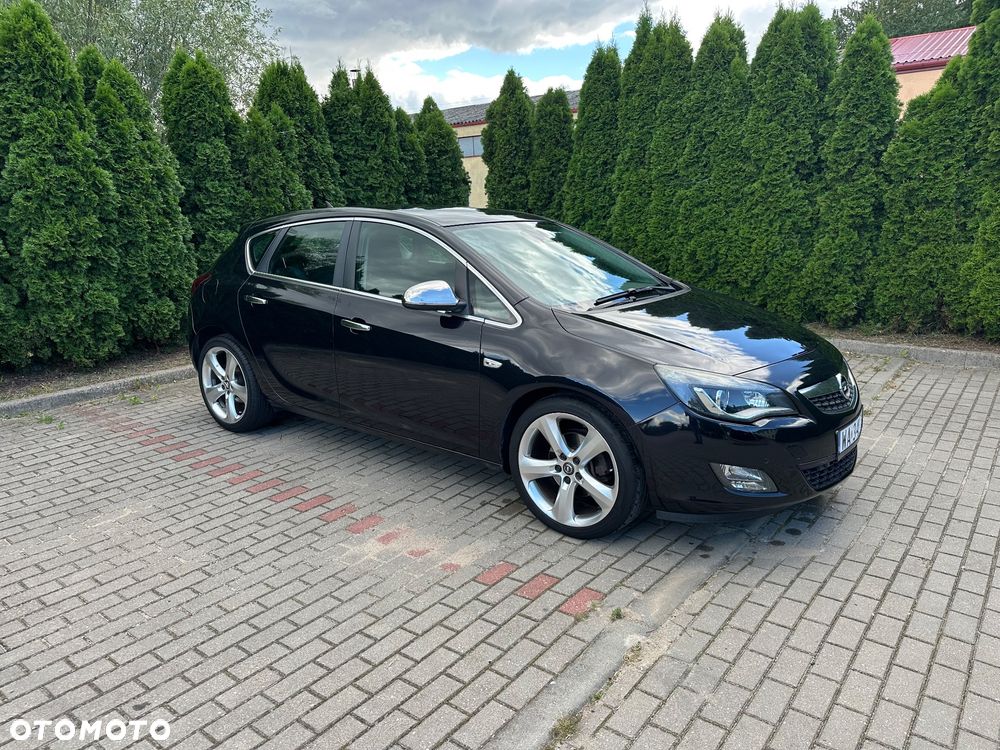 Opel Astra - 2