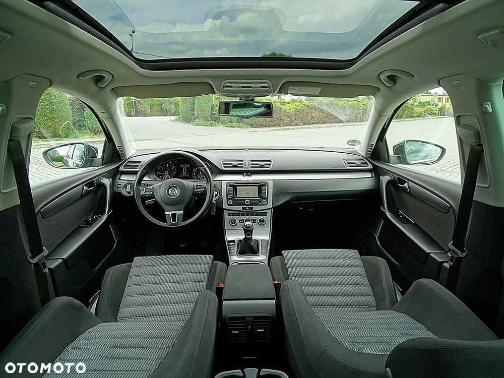 Volkswagen Passat Variant 2.0 TDI DPF Highline - 30