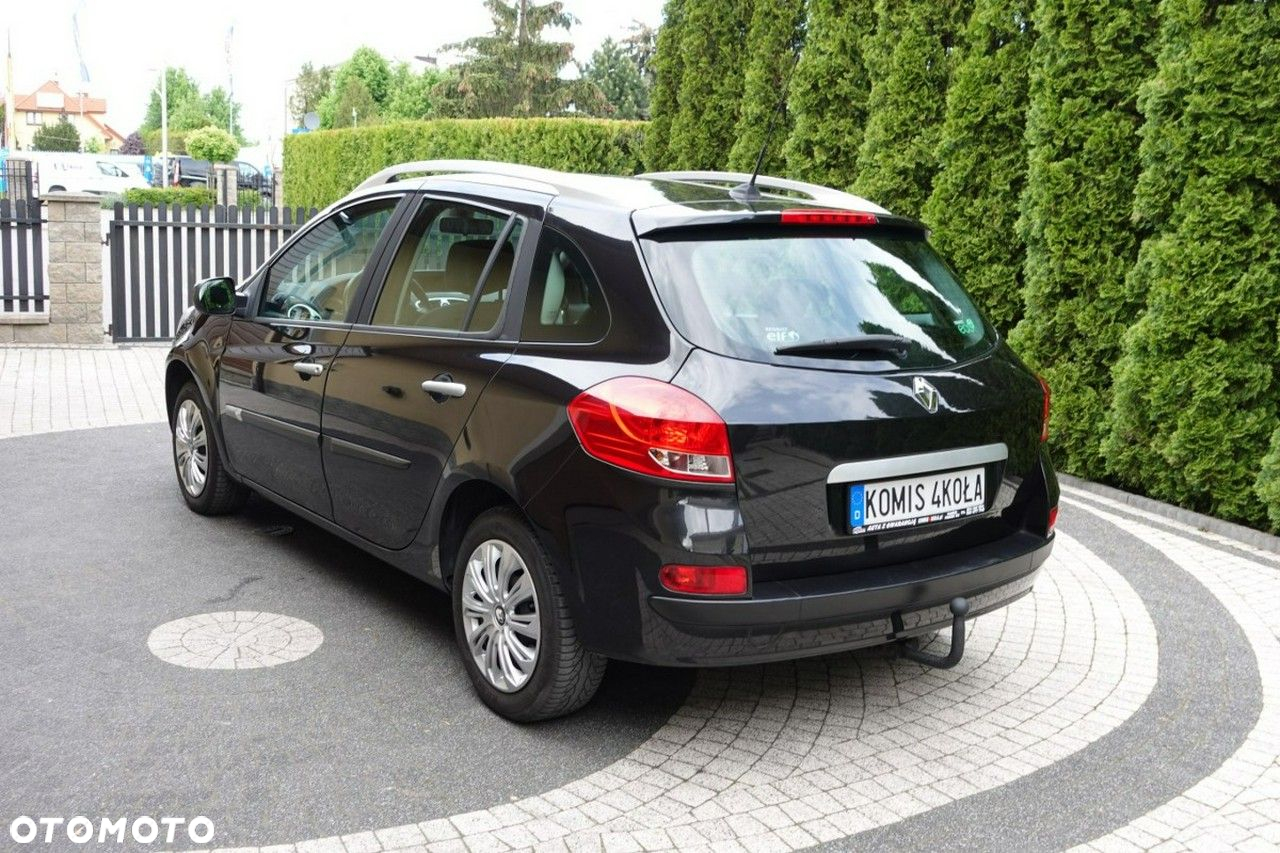 Renault Clio - 6