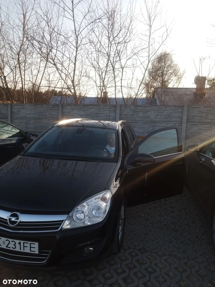 Opel Astra 1.6 Edition - 4