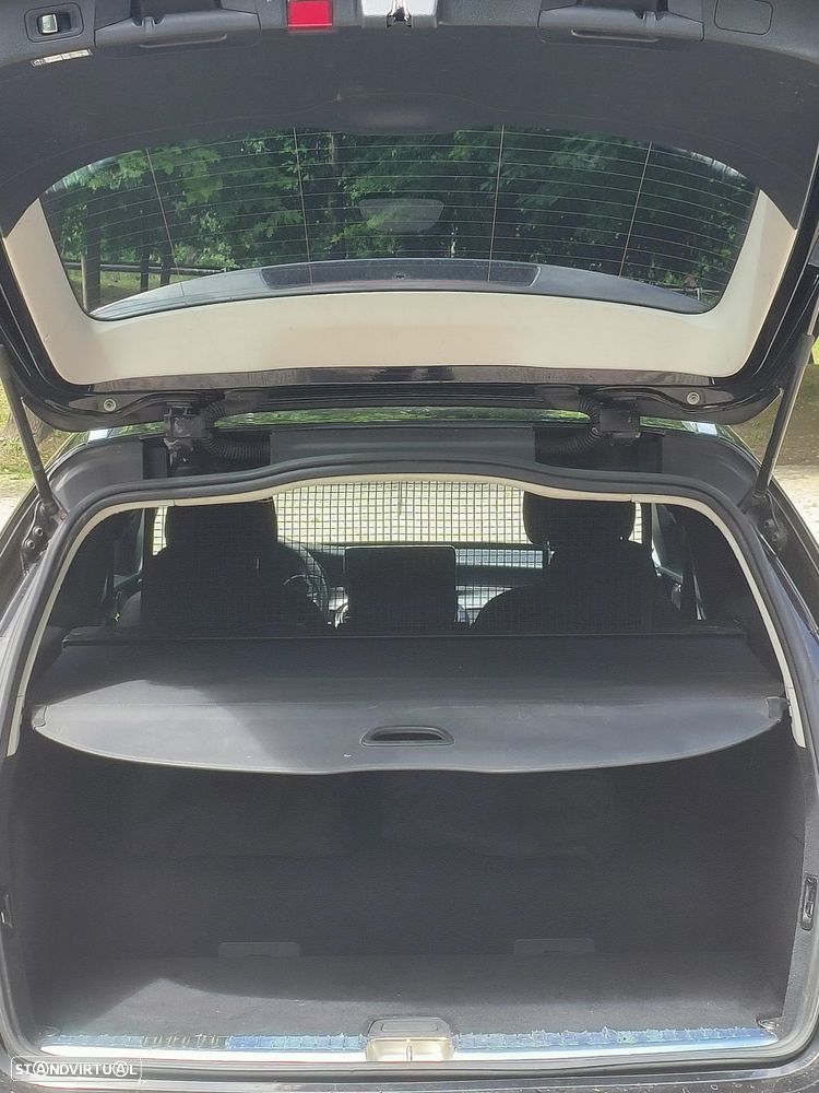 Mercedes-Benz C 300 de Avantgarde - 26