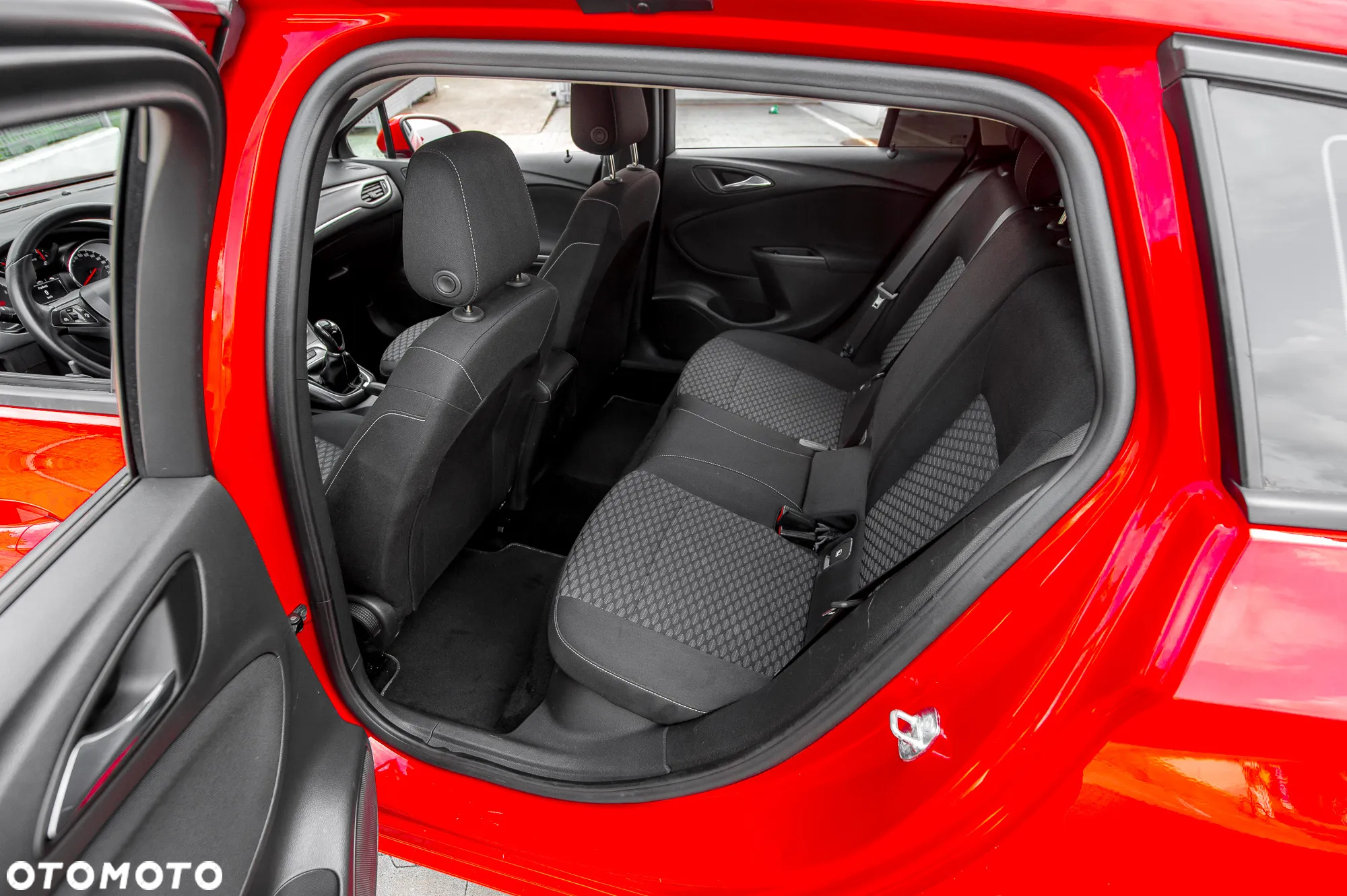 Opel Astra - 34