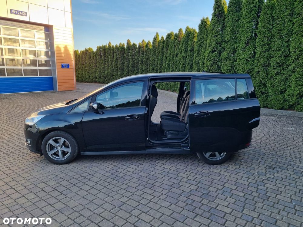 Ford Grand C-MAX - 18