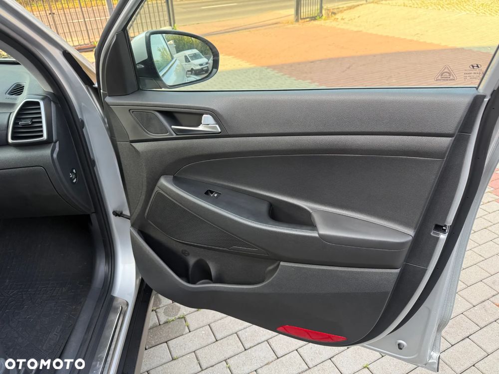 Hyundai Tucson blue 1.6 CRDi 2WD Style - 15