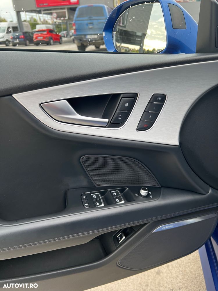 Audi A7 Sportback - 13